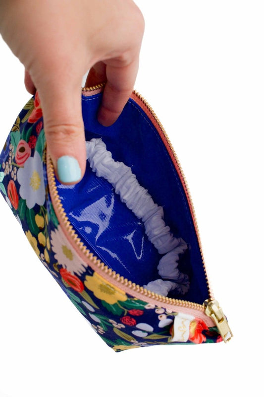 Vintage Garden Stash Essential Oil/Nail Polish Bag with Compartments - Modern Makerie