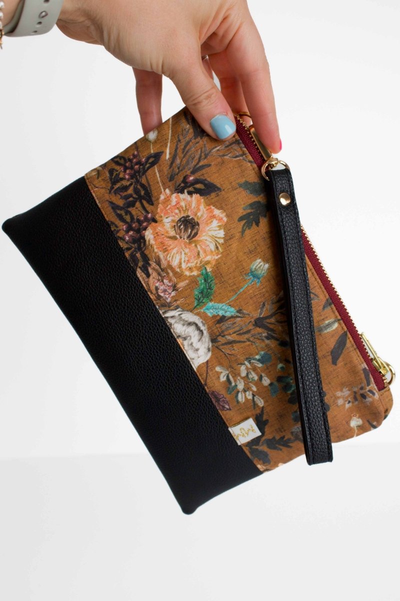 Aphrodite Convertible Crossbody Wristlet+ with Compartments - Modern Makerie