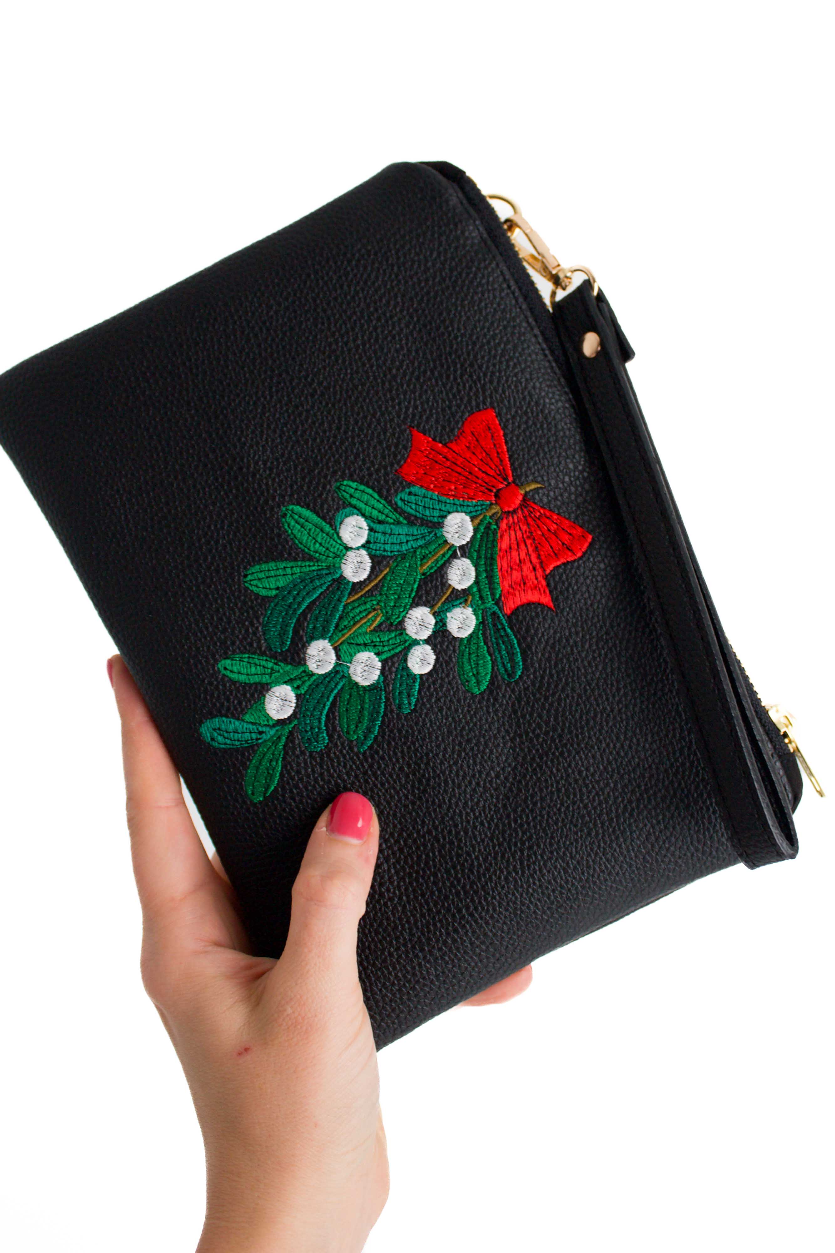 Mistletoe Convertible Crossbody Wristlet+ with Compartments