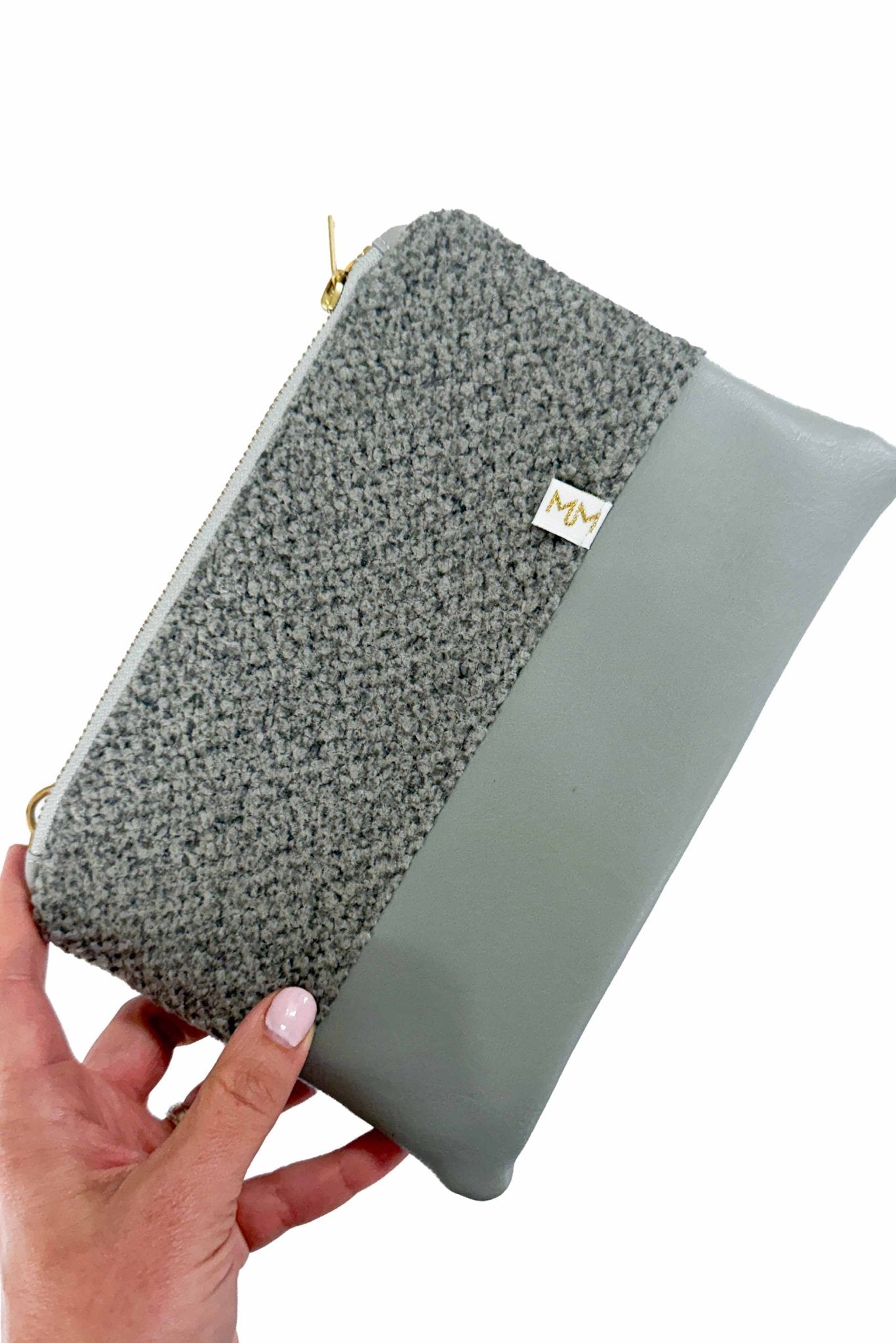 Light Grey Vegan Leather Wristlet – Convertible Crossbody Wallet - Modern Makerie