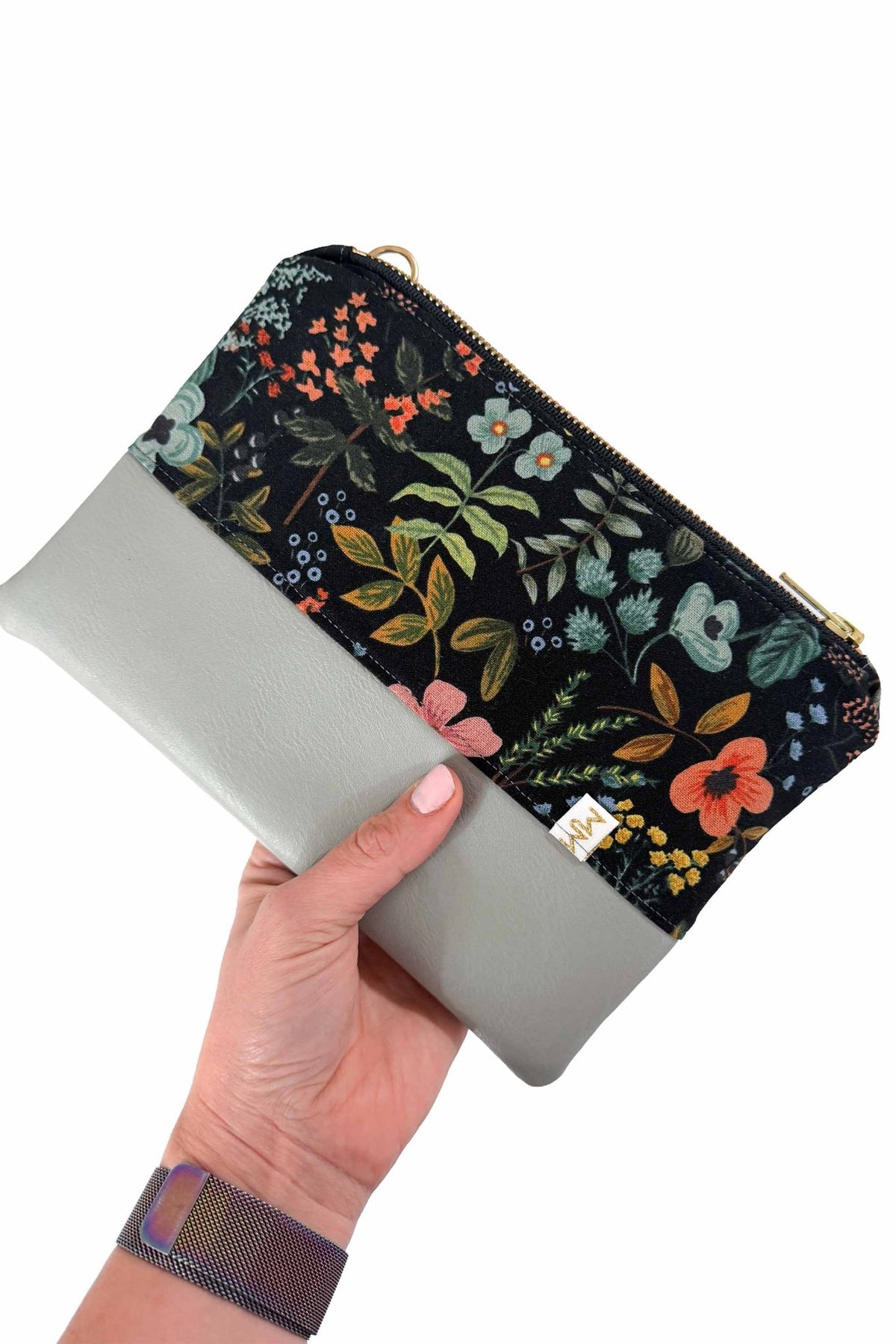 Light Grey Vegan Leather Wristlet – Convertible Crossbody Wallet - Modern Makerie