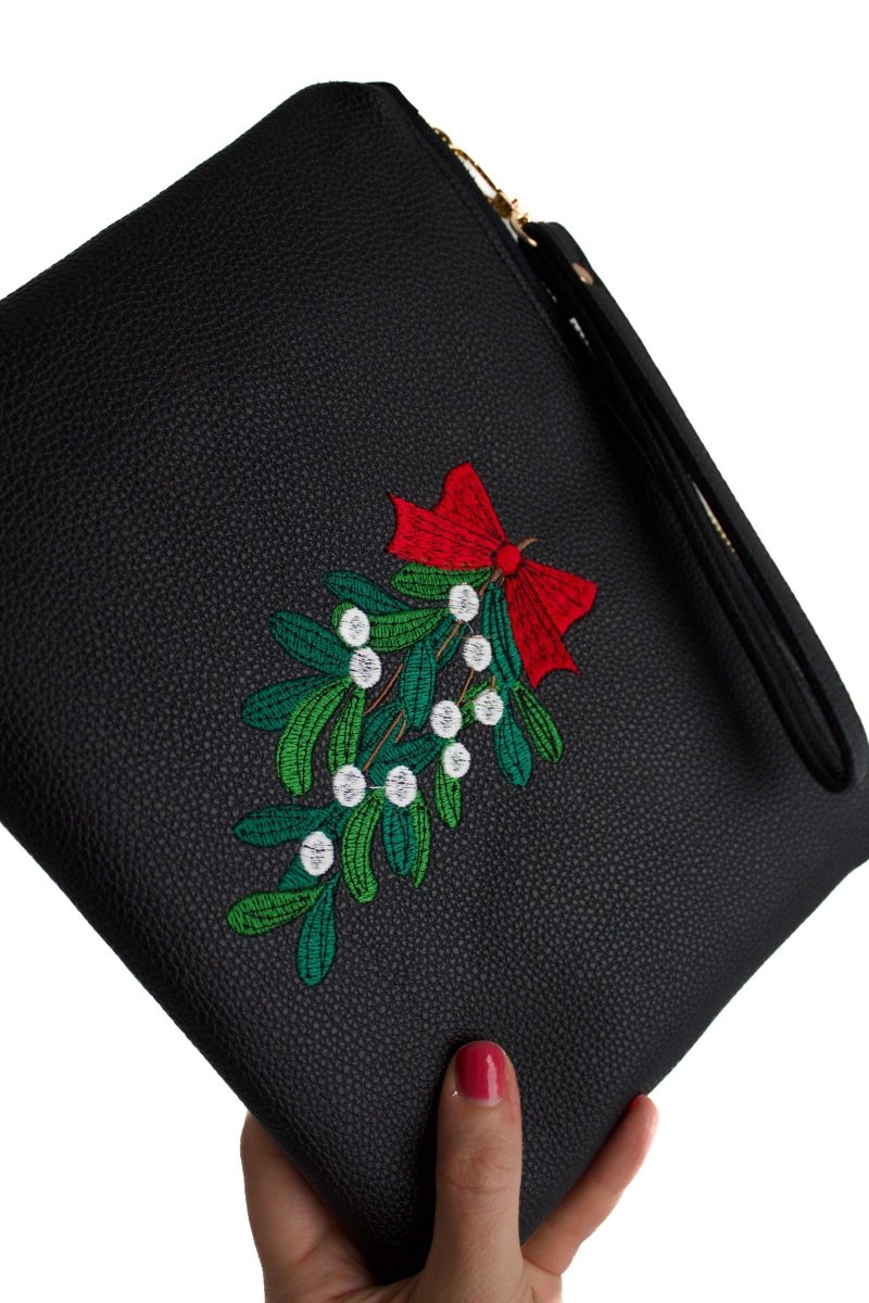 Mistletoe Convertible Crossbody Wristlet+ XL - Modern Makerie