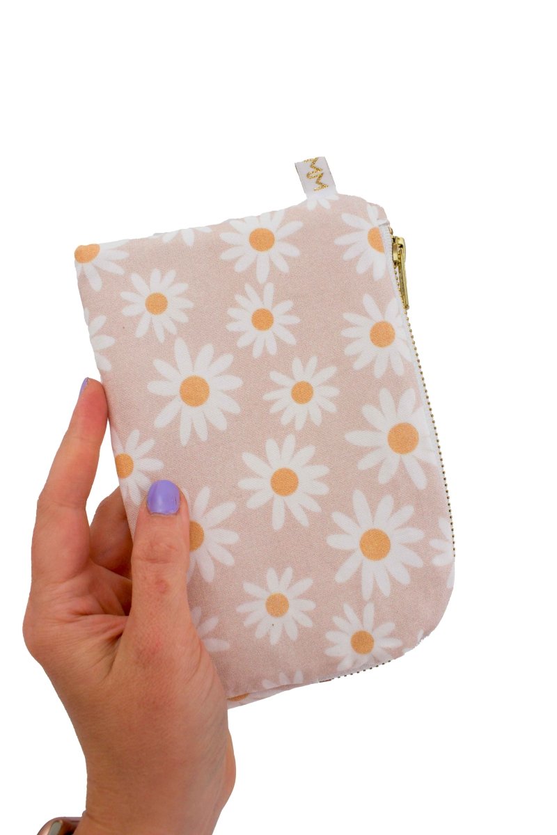 Modern Daisy Everyday Essentials & Makeup Pouch - Modern Makerie