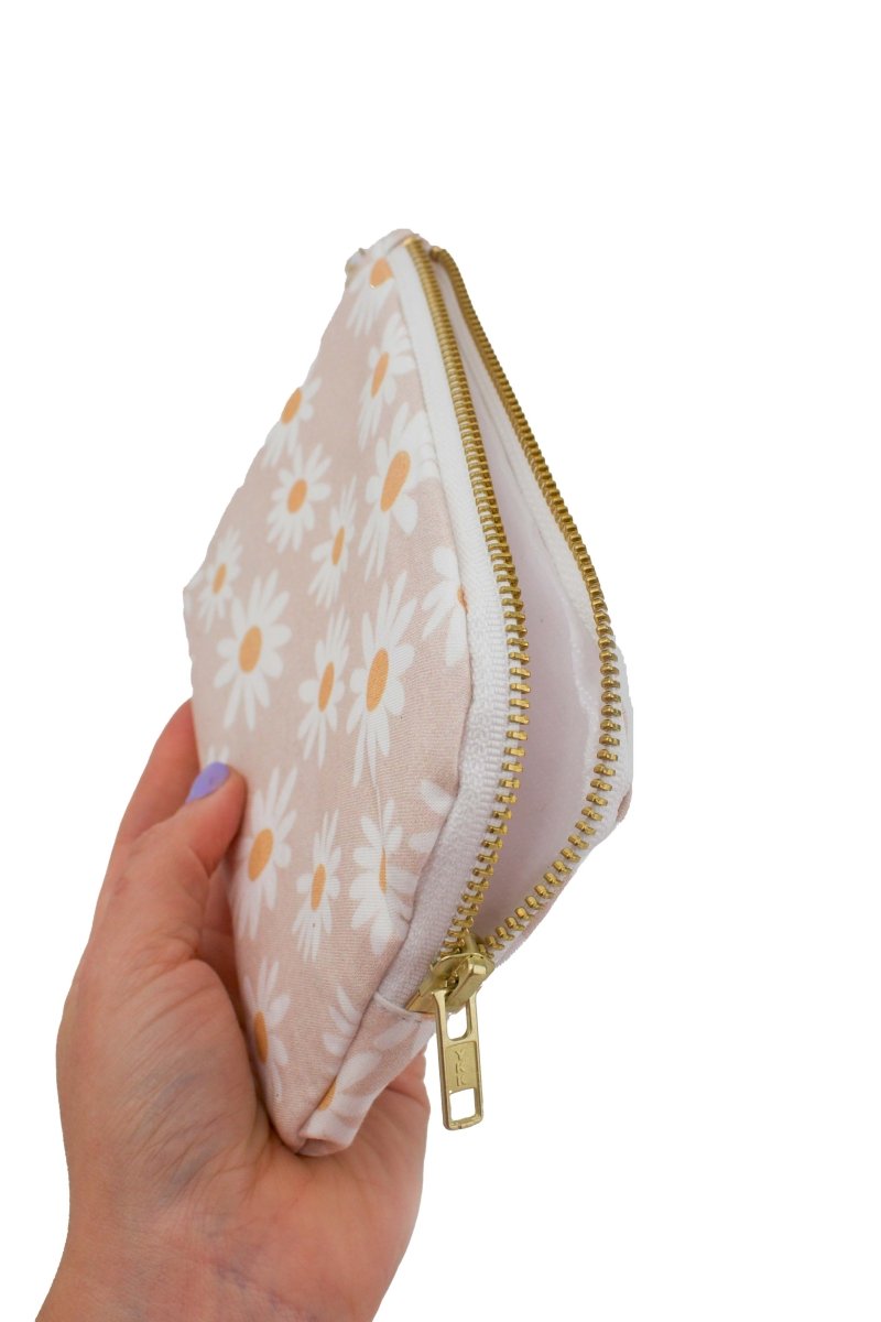 Modern Daisy Everyday Essentials & Makeup Pouch - Modern Makerie