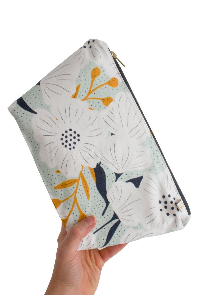 Modern Floret Maxx Makeup & Toiletry Bag - Modern Makerie