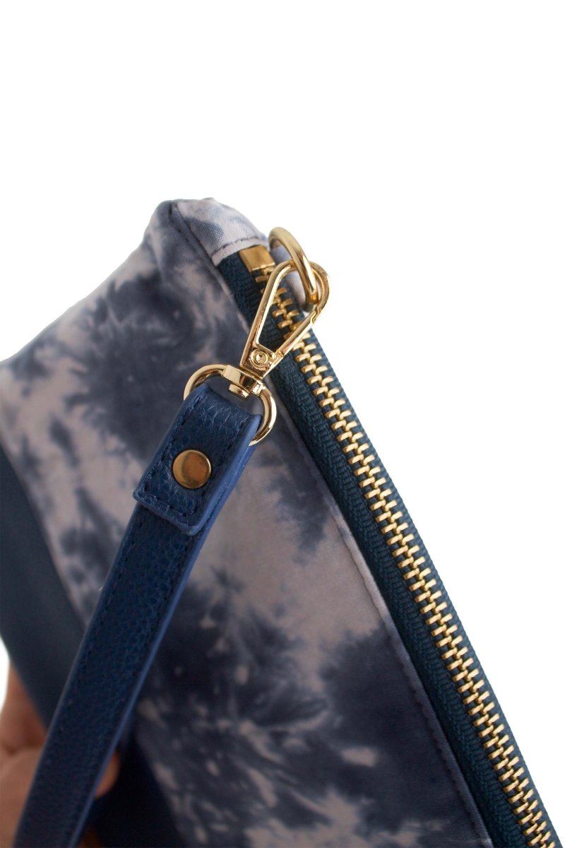 Navy Abstract Vegan Leather Wristlet – Convertible Crossbody Wallet - Modern Makerie