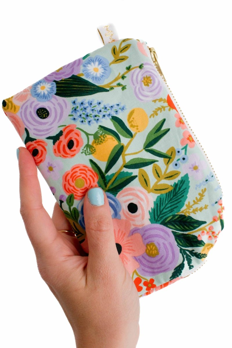 Orchard Everyday Essential Oil Pouch with Compartments - Modern Makerie