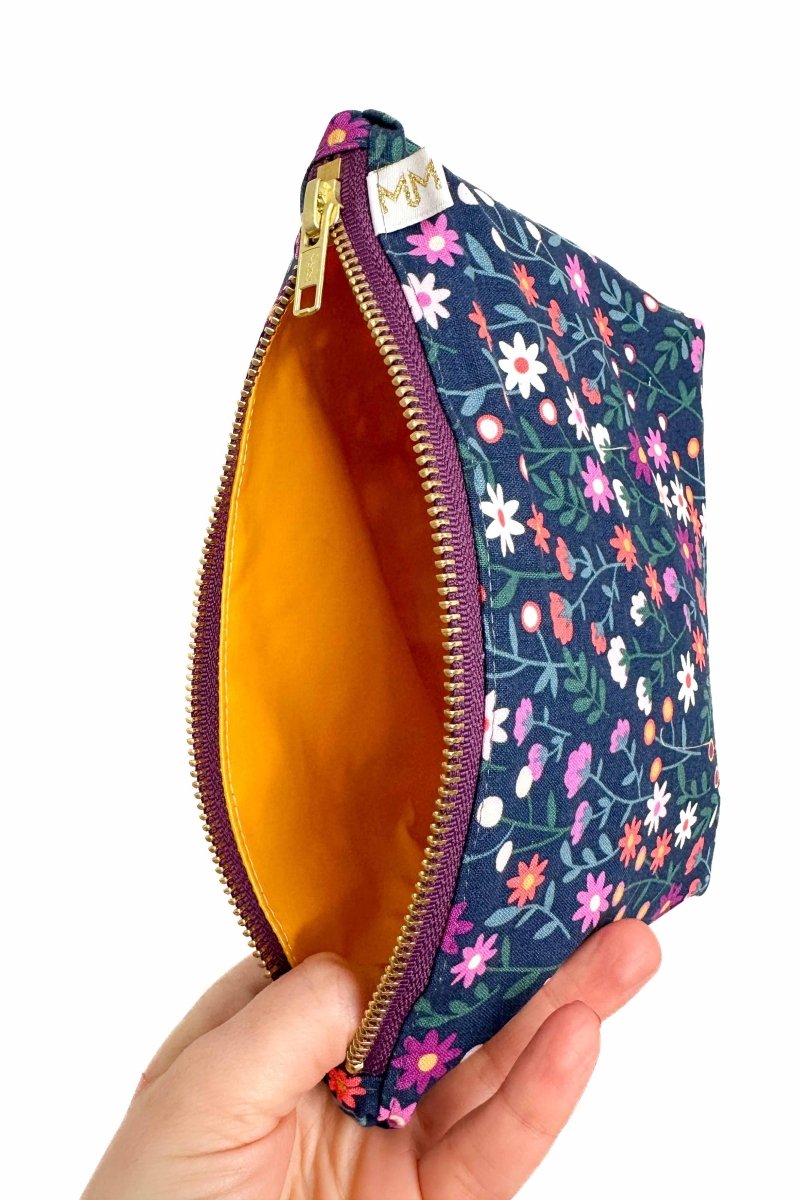 Retro Daisy Mini Maxx Cosmetic Bag - Modern Makerie