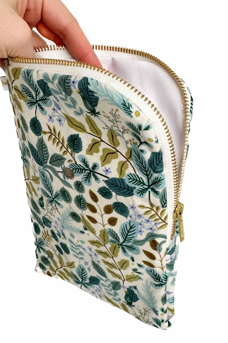 Sage Garden Everyday Travel Diaper Pouch - Modern Makerie