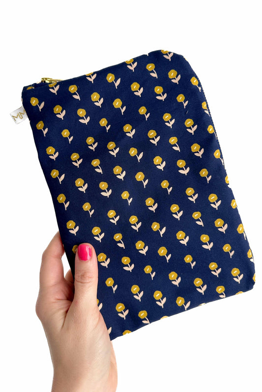 Simply Golden Everyday Diaper Pouch - Modern Makerie