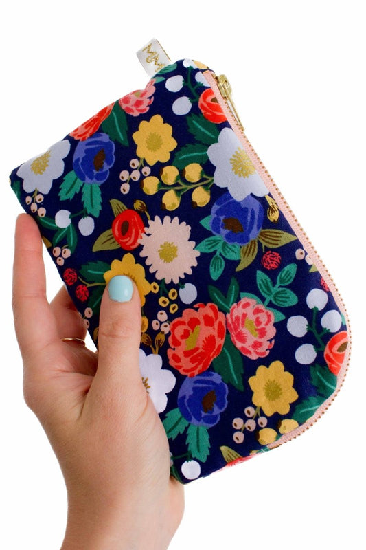 Vintage Garden Everyday Essential Oil Pouch with Compartments - Modern Makerie