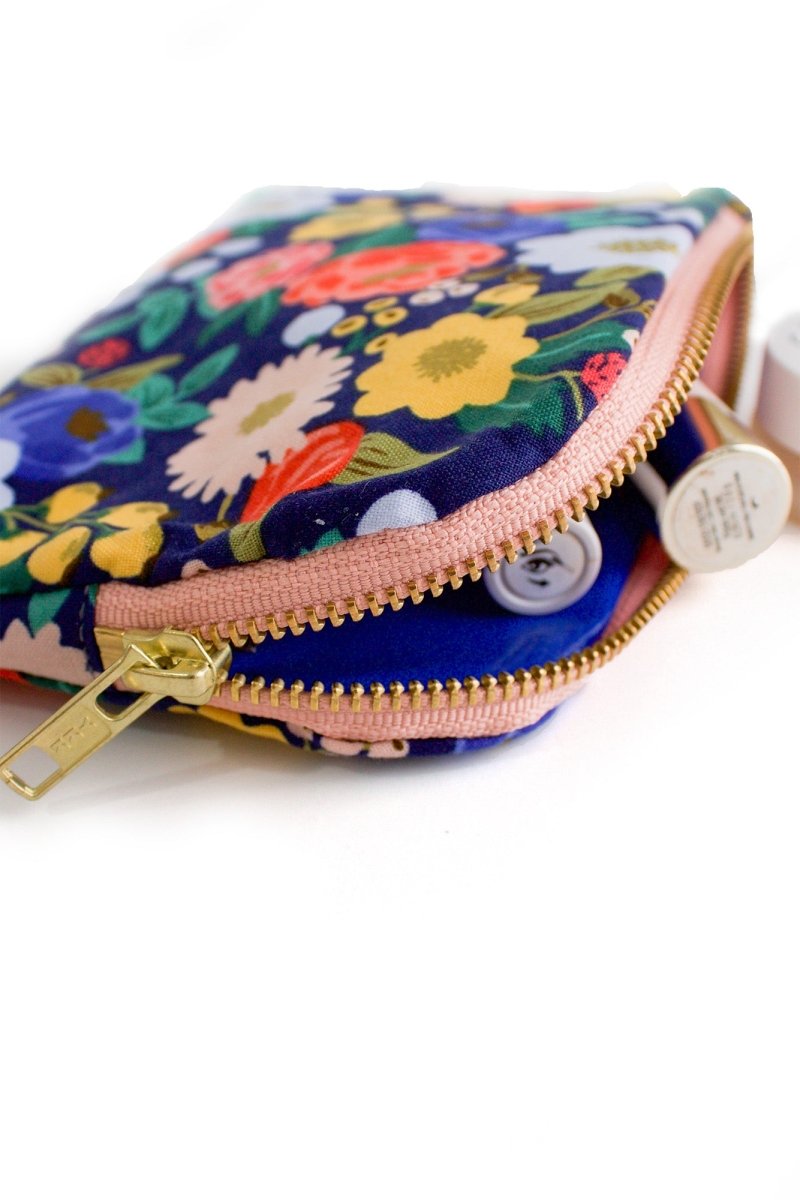 Vintage Garden Everyday Essentials & Makeup Pouch - Modern Makerie