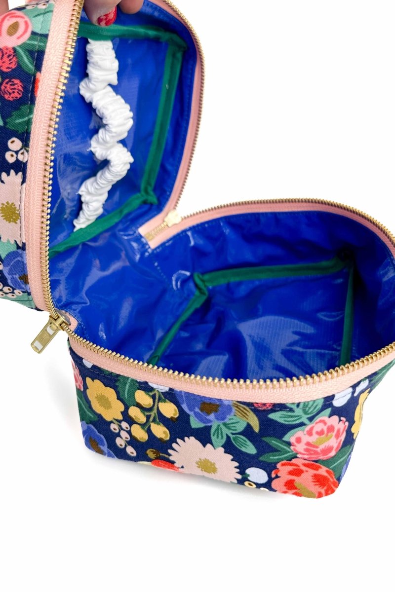 Vintage Garden Mini Cosmetic Cube with Brush Loops - Modern Makerie