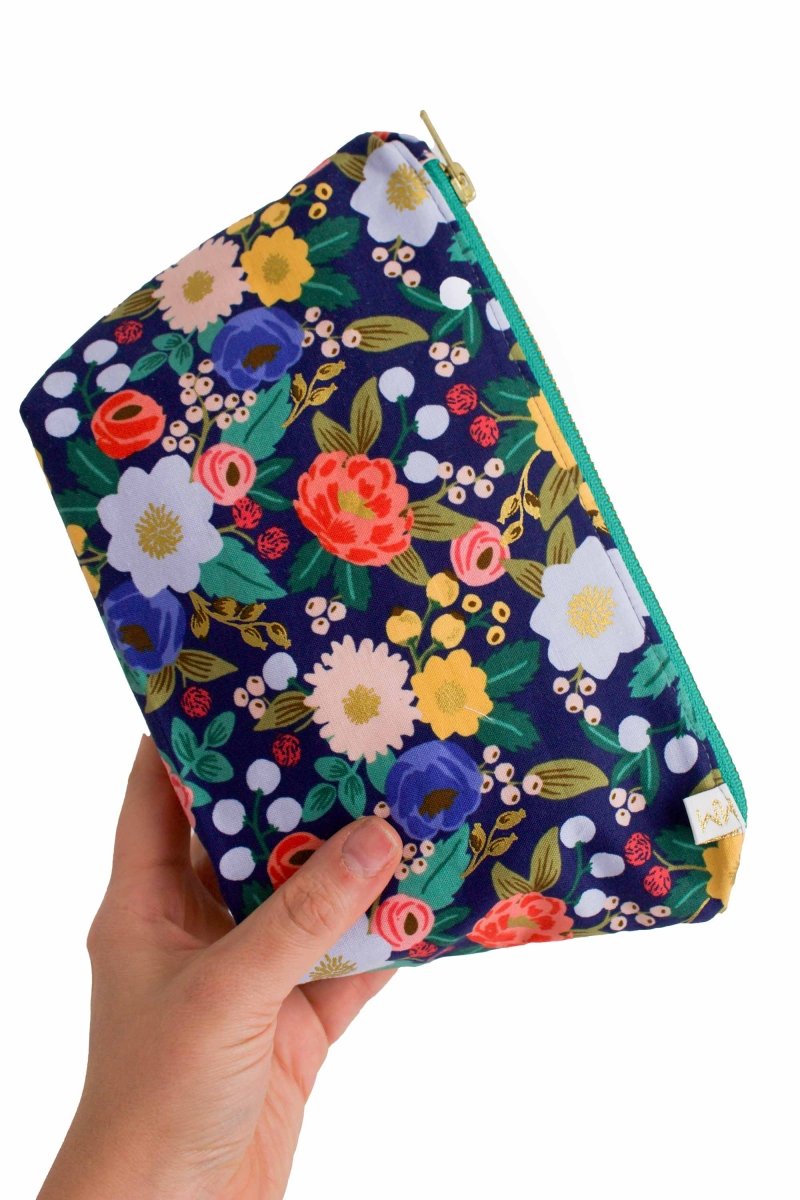 Vintage Garden Mini Maxx Makeup & Toiletry Bag - Modern Makerie