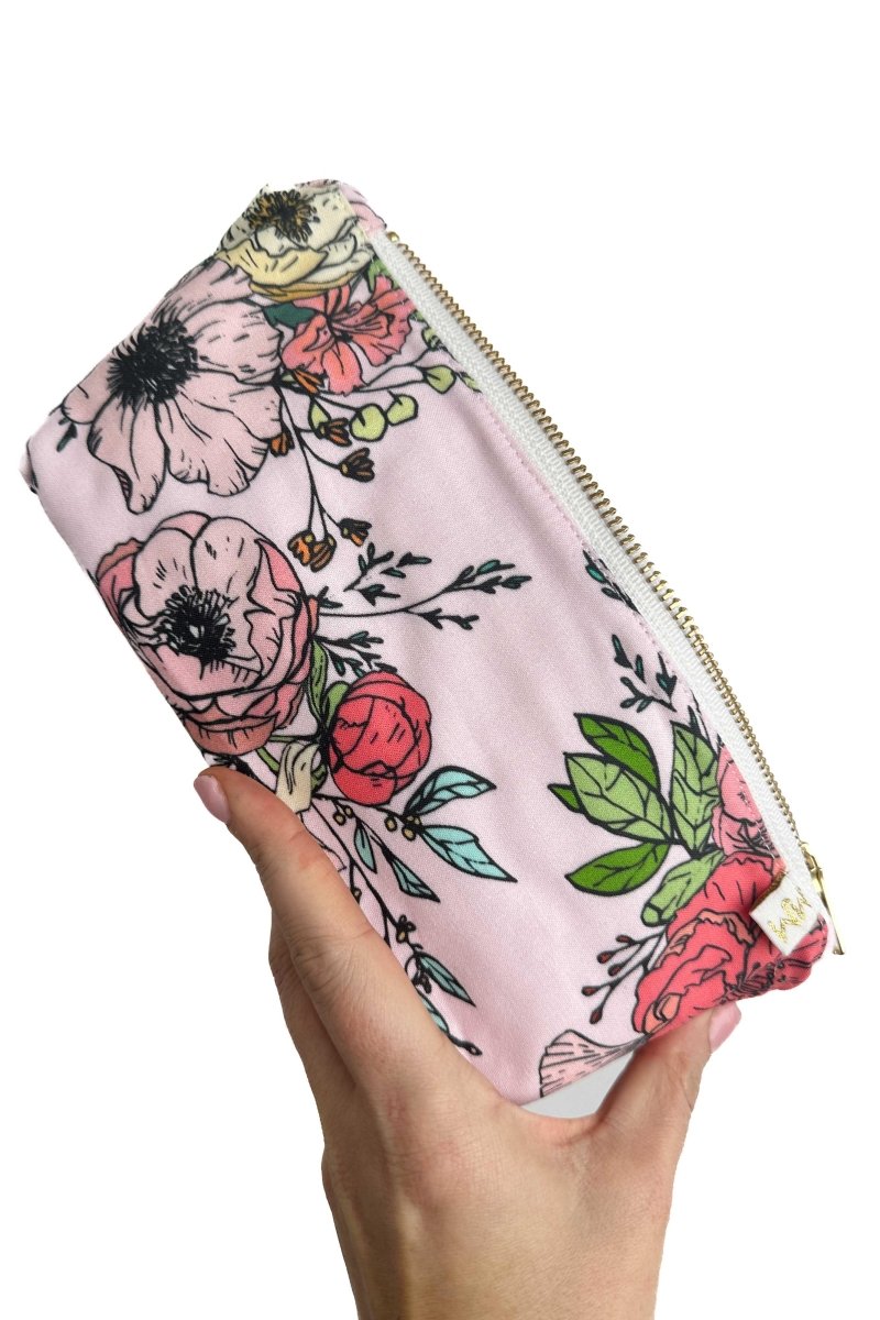 Wild Poppy Stash Essential Oil/Nail Polish Bag with Compartments - Modern Makerie